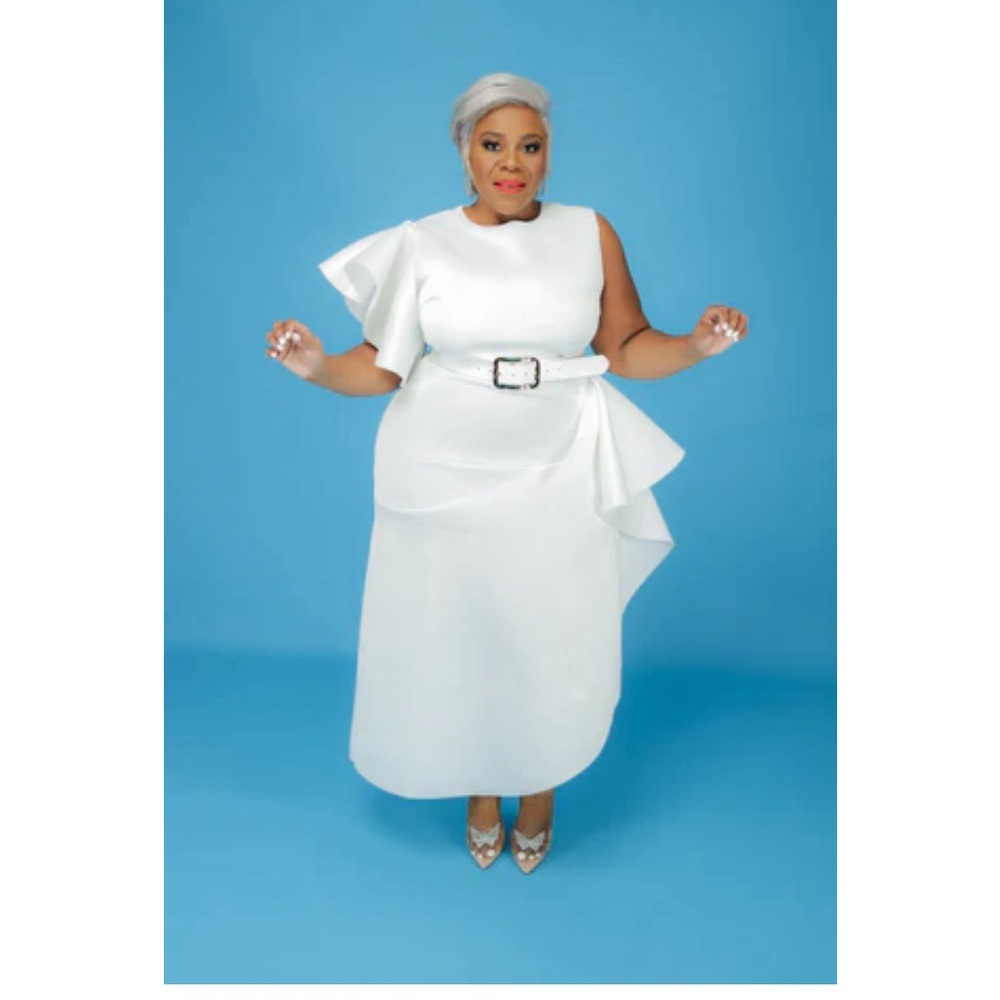 White side slit belted scuba dress